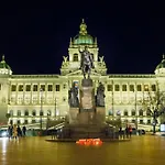 Beautiful Apartment Near Muzeum